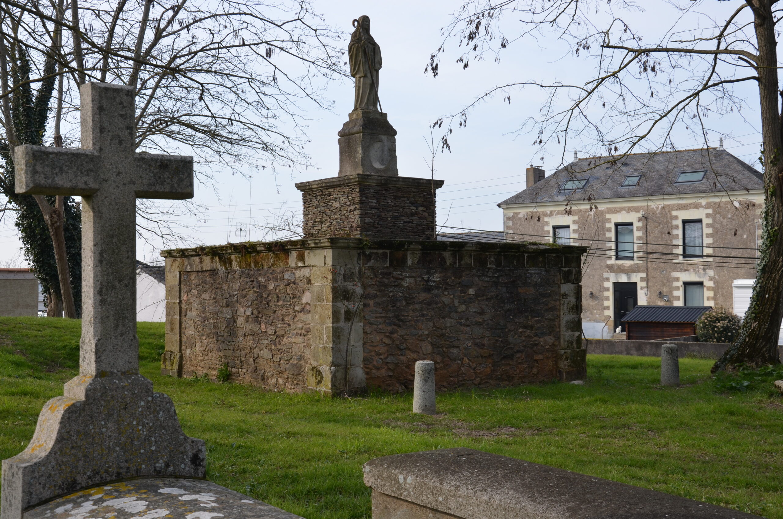 La butte Sainte Opportune de Saint Pèere en Retz
